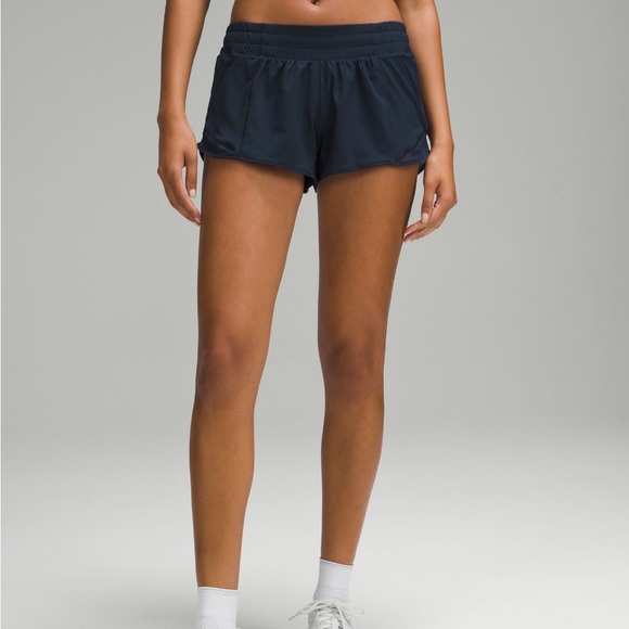 true navy hotty hot lulu shorts 2.5in - Picture 1 of 3